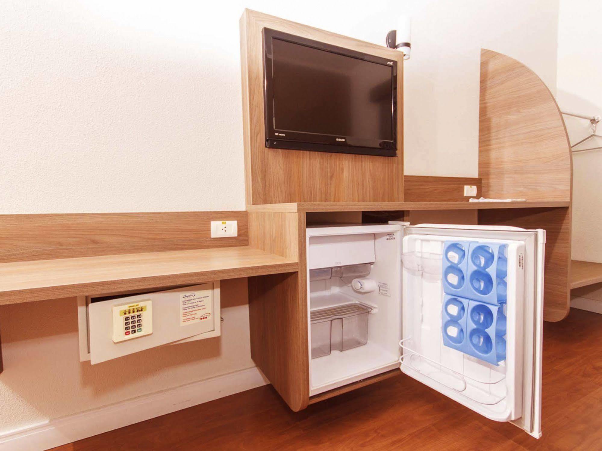 Hotel 10 Uniao Da Vitoria Ngoại thất bức ảnh